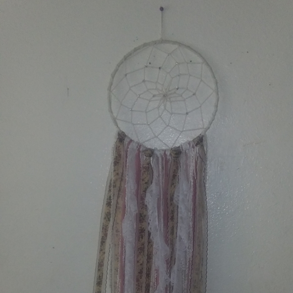 Dreamcatcher - Picture 2 of 5
